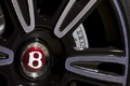 Bentley Continental GT V8 rouge jante debout