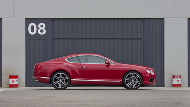 Bentley Continental GT V8 rouge profil