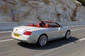 Bentley Continental GTC 2011 blanc 3/4 arrière droit travelling