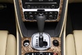 Bentley Continental GTC 2011 gris console centrale debout