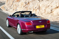 Bentley Continental GTC Speed violet 3/4 arrière gauche travelling
