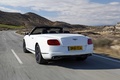 Bentley Continental GTC V8 blanc 3/4 arrière gauche travelling