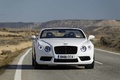 Bentley Continental GTC V8 blanc face avant