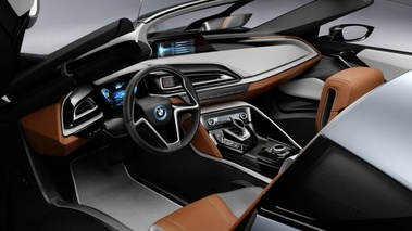 BMW i8 Spyder - grise - habitacle 1