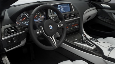 BMW M6 - habitacle 2