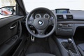 BMW Série 1M orange tableau de bord 2