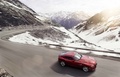 BMW Zagato Coupé rouge 3/4 avant droit travelling vue de haut