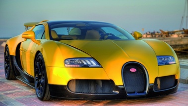 Bugatti Veyron Grand Sport - noire/jaune - 3/4 avant droit