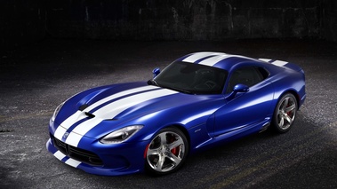 SRT Viper GTS bleu 3/4 avant gauche