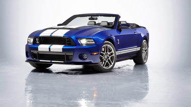 Shelby GT500 Convertible - bleue - 3/4 avant gauche