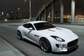 Jaguar C-X16 blanc 3/4 avant droit