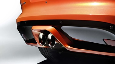 Jaguar F-Type S V6 orange échappement