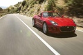 Jaguar F-Type S V8 rouge 3/4 avant droit travelling