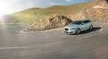 Jaguar XF Sportbrake gris 3/4 avant gauche travelling