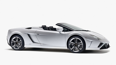 Lamborghini Gallardo Spyder 2013 - blanc - 3/4 avant droit