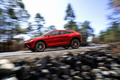 Lamborghini Urus - rouge - profil gauche, dynamique