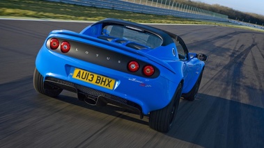 Lotus Elise S Club Racer bleu face arrière travelling penché