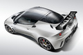 Lotus Evora GTE blanc 3/4 arrière gauche penché