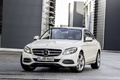 Mercedes-Benz 2014 C250 - blanche - 3/4 avant gauche