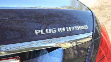 Mercedes-Benz S500 Plug-In Hybrid - Bleue - Logo Plug-In Hybrid