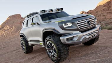 Mercedes Ener-G-Force Concept - 3/4 avant droit penché