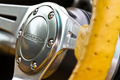 Pagani Zonda F Roadster carbone logo volant 3