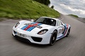 Porsche 918 Spyder Martini Racing 3/4 avant gauche travelling penché