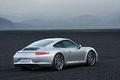 Porsche 991 Carrera S gris 3/4 arrière gauche penché