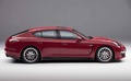 Porsche Panamera GTS rouge profil