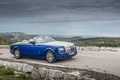 Rolls Royce Phantom Drophead Coupe MkII bleu 3/4 avant droit