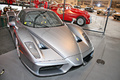 Exposition Ferrari - Panthéon Automobile de Bâle - Enzo gris face avant