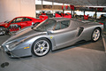Exposition Ferrari - Panthéon Automobile de Bâle - Enzo gris profil