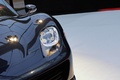 Porsche 918 Spyder bleu phare avant
