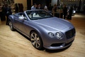 Salon de Genève 2012 - Bentley Continental GTC V8 mauve 3/4 avant droit