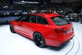 Salon de Genève 2013 - Audi RS6 Avant rouge 3/4 arrière gauche