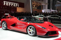 Salon de Genève 2013 - Ferrari LaFerrari rouge 3/4 avant droit
