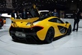 Salon de Genève 2013 - McLaren P1 jaune 3/4 arrière droit porte ouverte