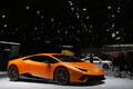 Salon de Genève 2017 - Lamborghini Huracan Performante orange 3/4 avant droit 2
