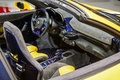 Ferrari 458 Speciale A jaune intérieur 