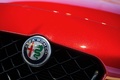 Mondial de l'Automobile de Paris 2016 - Alfa Romeo Giulia QV rouge logo calandre