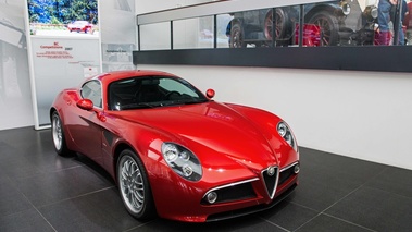 Museo Alfa Romeo - 8C Competizione Prototipo 3/4 avant droit