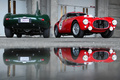 Jaguar vert dos, Ferrari rouge face