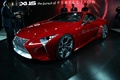 Salon de Detroit 2012 - Lexus LF-LC rouge 3/4 avant gauche