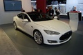 Salon de Detroit 2012 - Tesla Model S blanc 3/4 avant droit