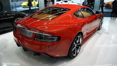 Salon de Francfort IAA 2011 - Aston Martin DBS Carbon Edition orange 3/4 arrière droit