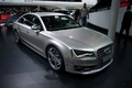 Salon de Francfort IAA 2011 - Audi S8 gris 3/4 avant droit