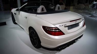 Salon de Francfort IAA 2011 - Mercedes SLK 55 AMG blanc mate 3/4 arrière gauche