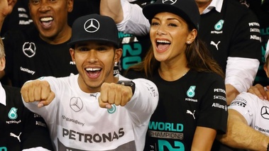 F1 GP Abu Dhabi 2014 Mercedes Lewis Hamilton et Nicole Scherzinger