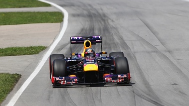 F1 GP Canada 2013 Red Bull Vettel vue avant