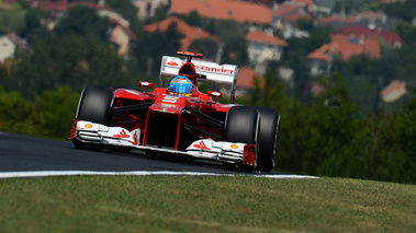 F1 GP Hongrie Ferrari face